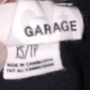 Garage Tops - Top | 3/4 Sleeve Fitted Black Stretchy Top Garage Tops - Top | 3/4 Sleeve Fitted Black Stretchy Top